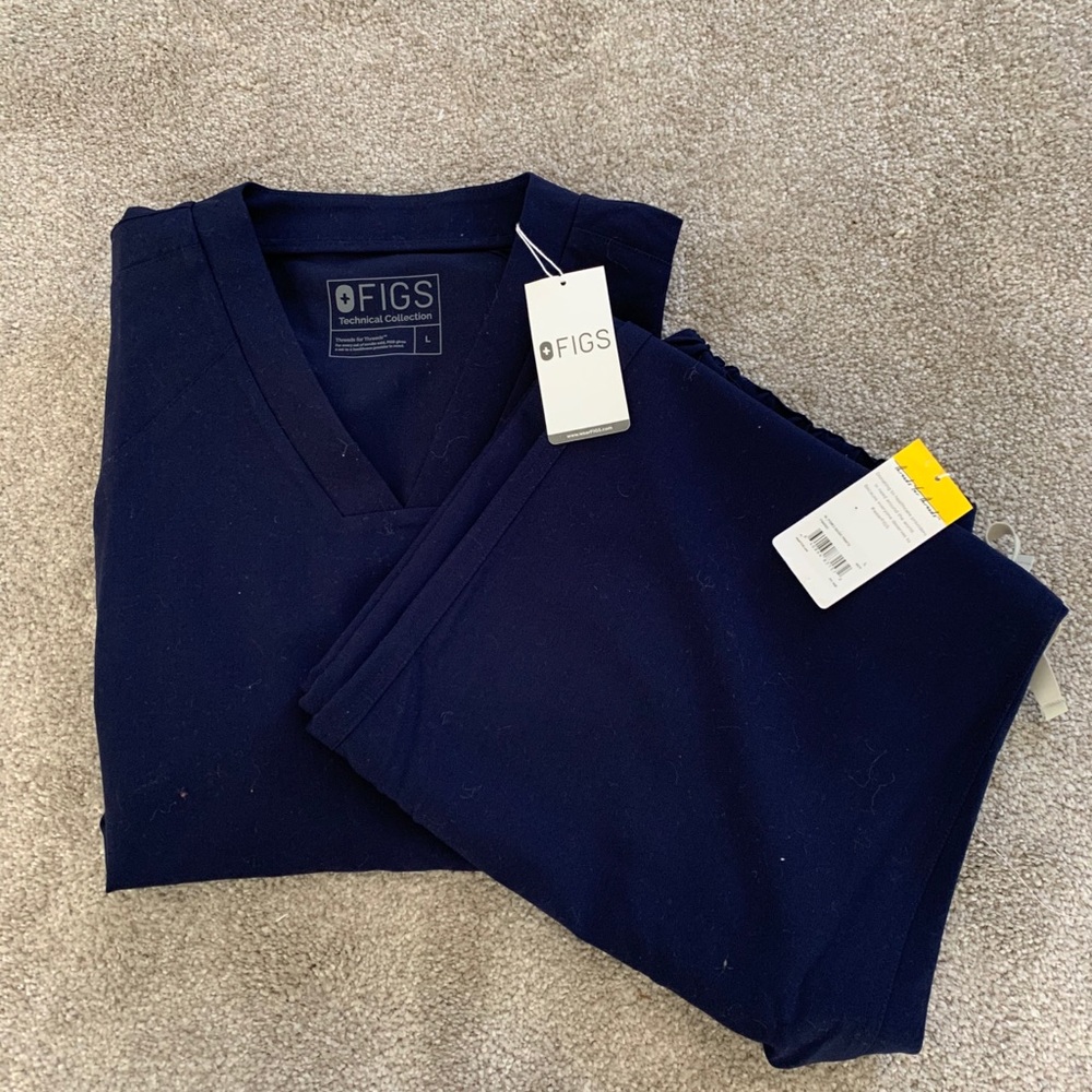 Figs Men Scrub Set